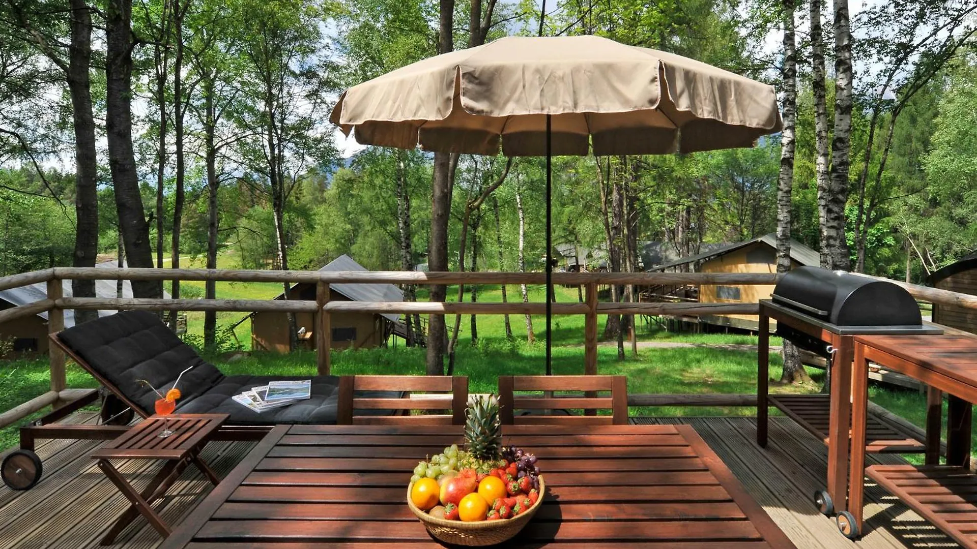 Üdülőpark Ferienparadies Natterer See Neu Gotzens