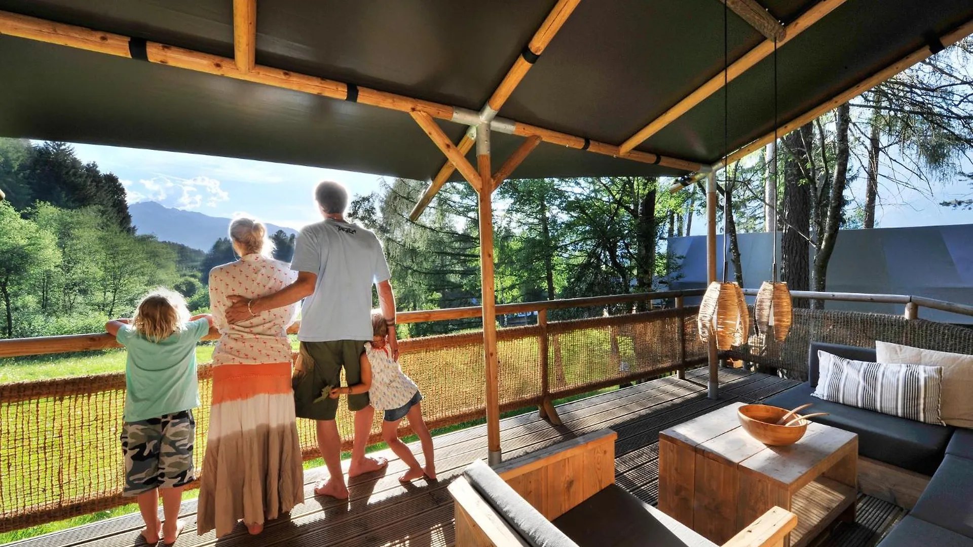 Üdülőpark Ferienparadies Natterer See Neu Gotzens